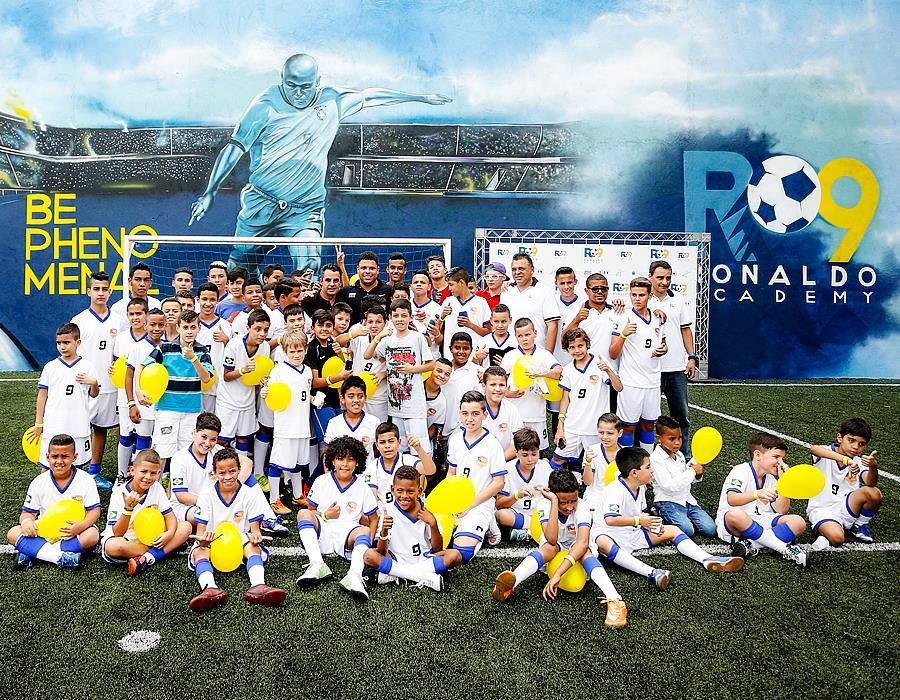 soccer camp - Craques nos gramados e no inglês