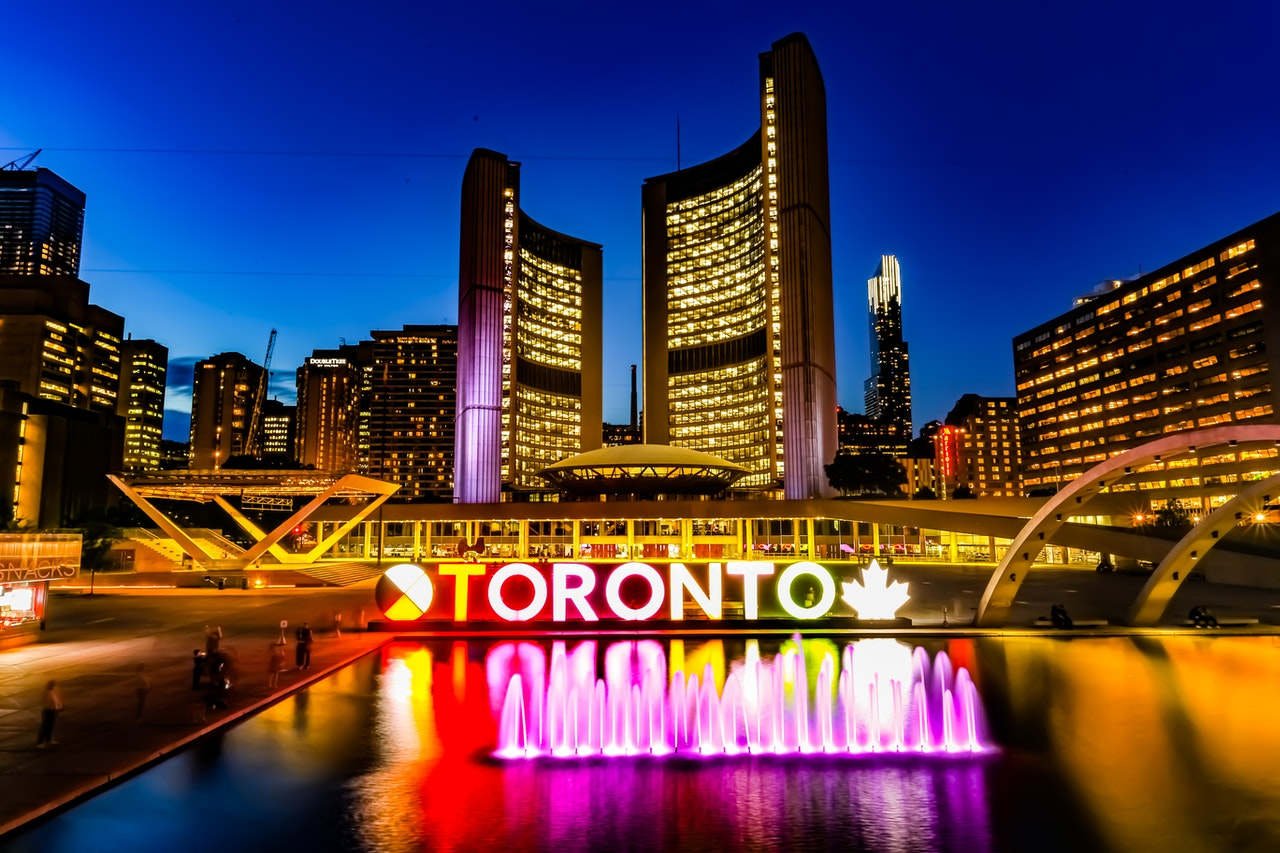 Curso de inglês em Toronto: Estude na maior cidade do Canadá!