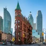 Morar em Toronto: custo de vida, visto e estudo [Guia 2025]