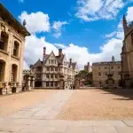 Curso de verão Oxford encontra uma das experiências educacionais mais ricas do Reino Unido.